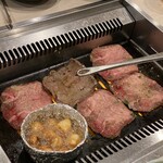 Yakiniku Shoujuen - 上たん塩