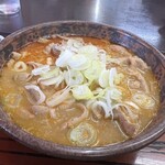 もつ煮屋 日の出食堂 - おかず大盛