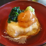 土家 - 25年12月　蕎麦豆腐　湯葉、雲丹、春菊