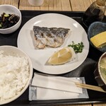 梅山鉄平食堂 - 