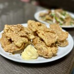中華料理　幸莱 - 鳥のから揚げ…¥900円