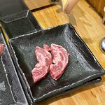 Tachigui Yakiniku Jiroumaru - 