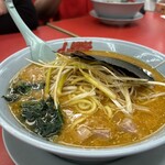 ラーメン山岡家 新すすきの店 - 特製味噌ネギラーメン