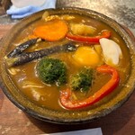 Shachi ichi - カレー煮込みうどんベジタブル＋生たまご