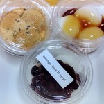 B-yond - お団子３種  各150円