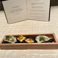 ベージュ アラン・デュカス 東京 - 