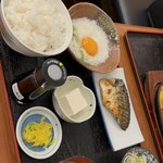 やゆよ・食事屋 - 