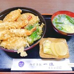 Shokujidokoro Ikkyuu - 天丼 800円