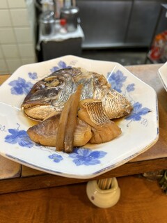 活魚料理いしかわ - これは８００円じゃないようだ