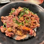 精肉・卸の肉バルSanoso - 