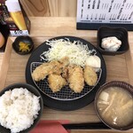 とんかつ家 黒豚 げん - 日替り定食1000円