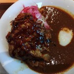 すき家 - 料理写真:付け合わせの玉葱のピクルスも良き