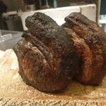 銀座 大石 - 料理の素材、豚肉焼いた後