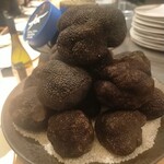 銀座 大石 - 料理の素材、トリフュ