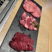 横浜焼肉kintan - 30日間熟成KINTAN食べ比べ