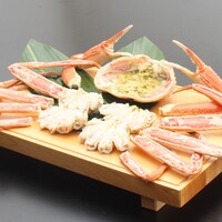 オホーツク海産 ズワイかに姿茹