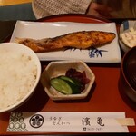 うなぎ とんかつ 濱亀 - 鮭の焼き魚定食710円