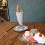 ドリームバナナカフェ - 