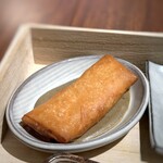 Meshiya Kogane - ◆カニクリーム春巻き、カニ味噌ソース添え・・これ好きですね。^^ 春巻きはサクサク食感で、カニ味噌ソースのお味もよく一緒に頂くと美味しいの。