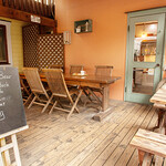 ベア・ベア - ウッドデッキオープンカフェ