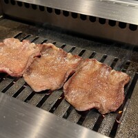 WAgyu 鬼く -  WAgyu 鬼く -