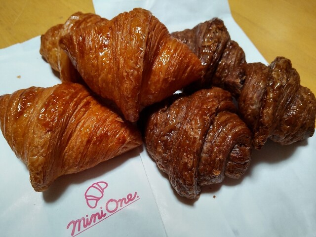 Mini One Kawasaki Razona Ten - Kawasaki/Bread | Tabelog