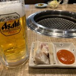 Yakiniku Matsumoto - 生ビールと豚足セット