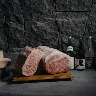 プロフェッショナルが焼く！肉職人厳選“特選黒毛和牛