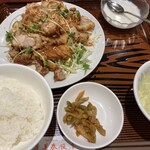 蓬莱春飯店 - 油淋鶏定食