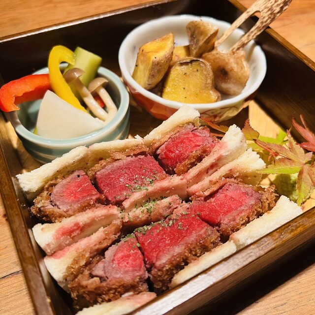 Beni Koumori photo 5