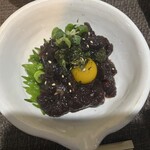 新勝 - くじらユッケ