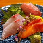 Omoya Shokudou Ittam Momme - 鮮魚三種盛り合せ