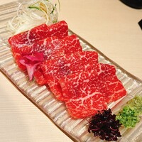 牛刺しと焼肉 仔虎 クリスロード店 - 