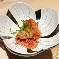 牛刺しと焼肉 仔虎 クリスロード店 - 