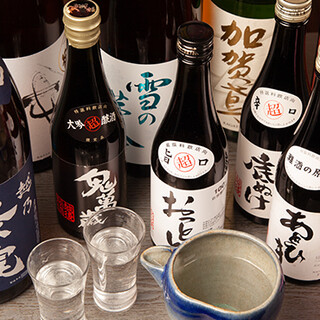 We offer sake that brings out the deliciousness of yakitori! Strongly carbonated sour is also perfect