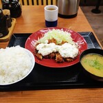 Katsuya - タルタルチキンカツ定食825円 ご飯大盛143円