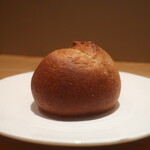 フィエルテ - 自家製ライ麦パン