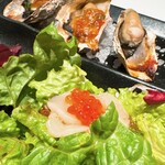 フィッシュ＆オイスターバー - ホタテ貝柱のサラダ