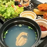 フィッシュ＆オイスターバー - 牡蠣の澄まし汁