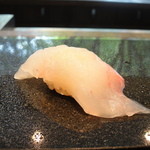 鮨あんりえるるかん - ランチのコース「色」の握り