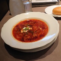 Russian Restaurant ROGOVSKI 銀座 - ウクライナ風ボルシチ