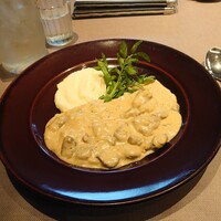 Russian Restaurant ROGOVSKI 銀座 - ビーフストロガノフ①