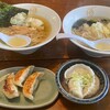 森商店 - 二種類のラーメンと二種類の餃子