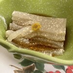 能登屋旅館 - 不思議な食べ物かのか