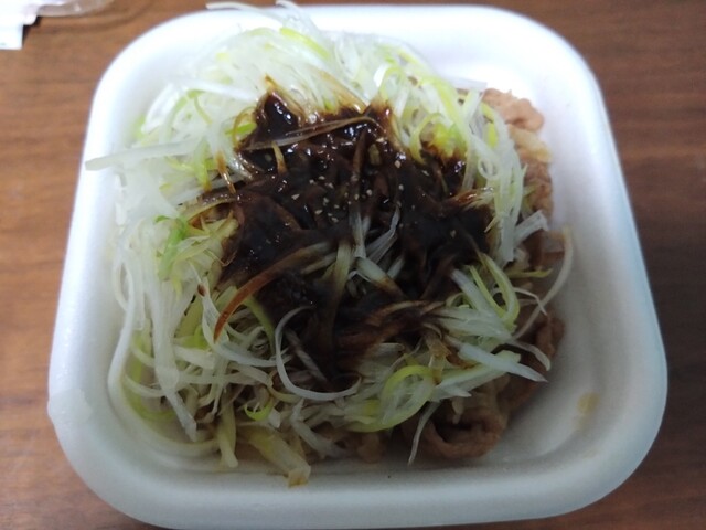 ぷりぷりエビのビスクソースカレー。 : すき家 39号北見三輪店の写真