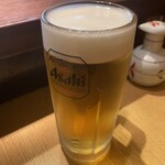 まぐろ人 - 生ビール・中(500円)