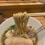 鶏と鮪節 麺屋勝時 - 