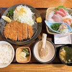 Shokusaishimbou - 刺身とんかつ定食