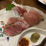 島料理 海響 - 刺身4点。カジキの腹うんまっ！