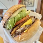 Burger Stand Tender - ベーコンチーズバーガー